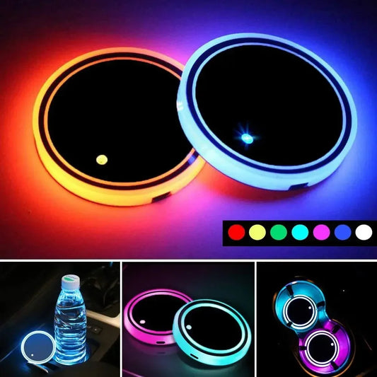 Lumină LED pentru suportul de pahare auto